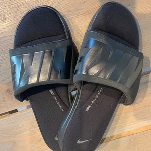 Nike slides